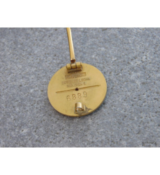 Goldenes Ehrenzeichen der NSDAP