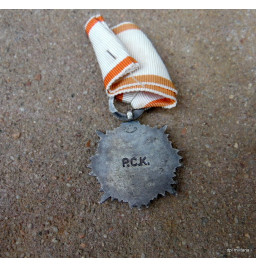 *Médaille croix rouge polonaise*