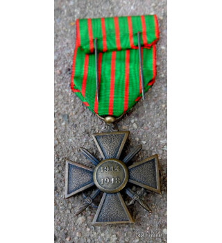 *Croix de guerre - 14 -18 - France*