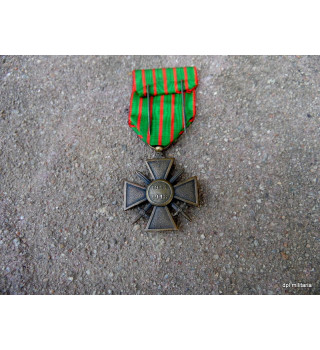 *Croix de guerre - 14 -18 - France*