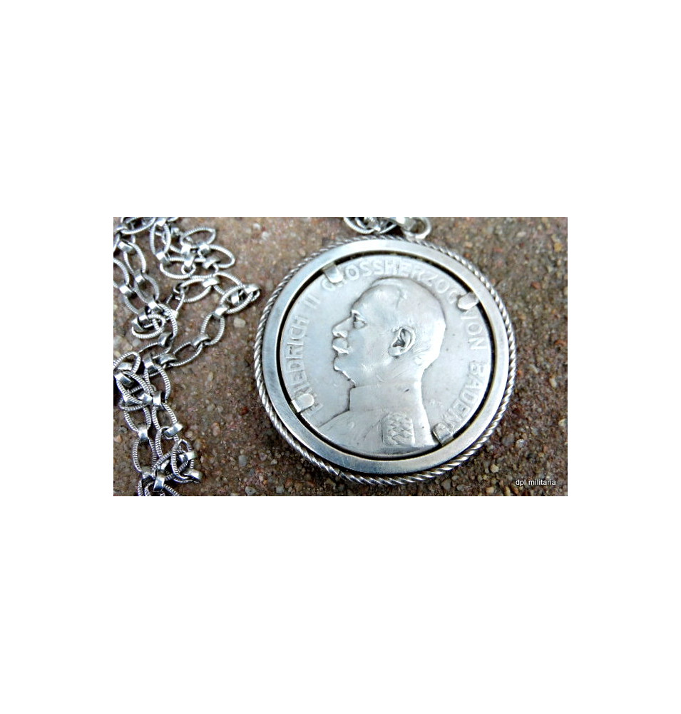 *Médaille pendentif Friedrich II*