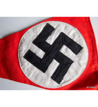 *Petit fanion -NSDAP*