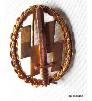 *Insigne sportif or SS néerlandais*