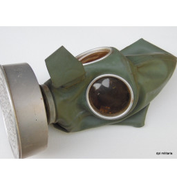 *Gasmaske - Luftschutz*