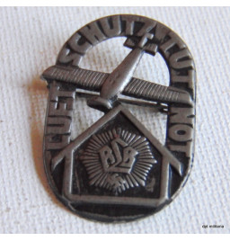 *RLB"-Propagandaabzeichen*