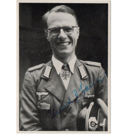 *Major Dr  Eberhard Zahn*