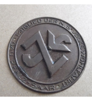 *Türschild der Nationalsozialistischen Volkswohlfahrt (NSV)*