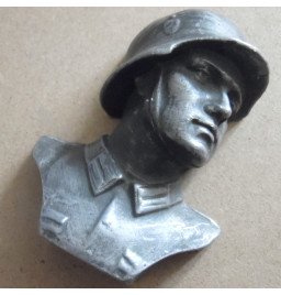 *Petit buste soldat WH*
