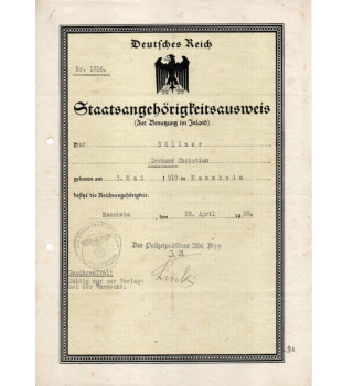 *Staatsangehörigkeitsausweis*