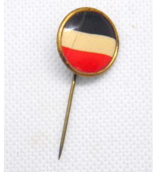 *Anstecker in den Farben der deutschen Reichsflagge*