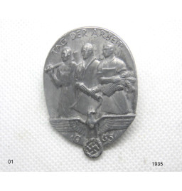 *Insigne de journée - 1935*