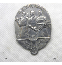 *Insigne de journée - 1935*