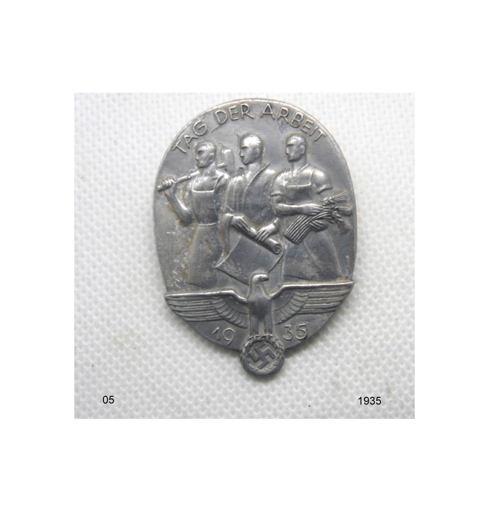 *Insigne de journée - 1935*