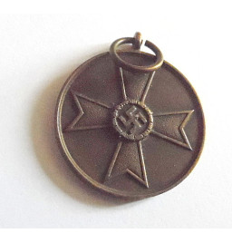 *Kriegsverdienstmedaille*