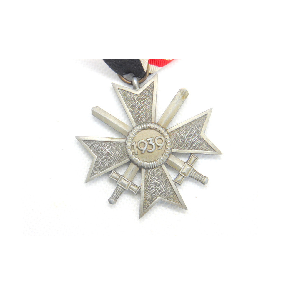 *Kriegsverdienstmedaille mit Schwertern *