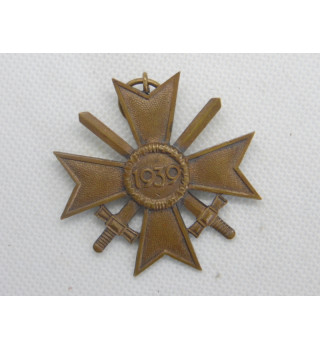 *Croix du mérite de guerre*