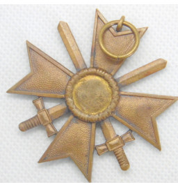 *Kriegsverdienstkreuz mit Schwertern*