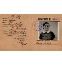 *Carte d'identité*