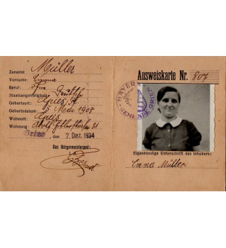 *Carte d'identité*