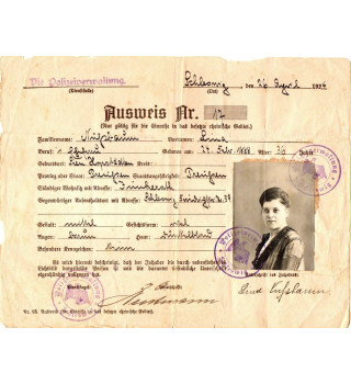 *Carte d'identité*
