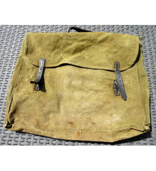 *Sac à vêtements*