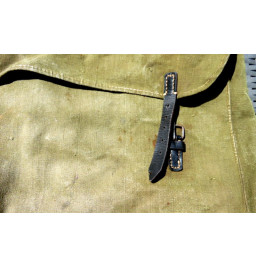 *Sac à vêtements*