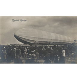 *Graf Zeppelin*