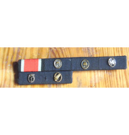 *Wappen eines Fallschirmspringers aus Holz*