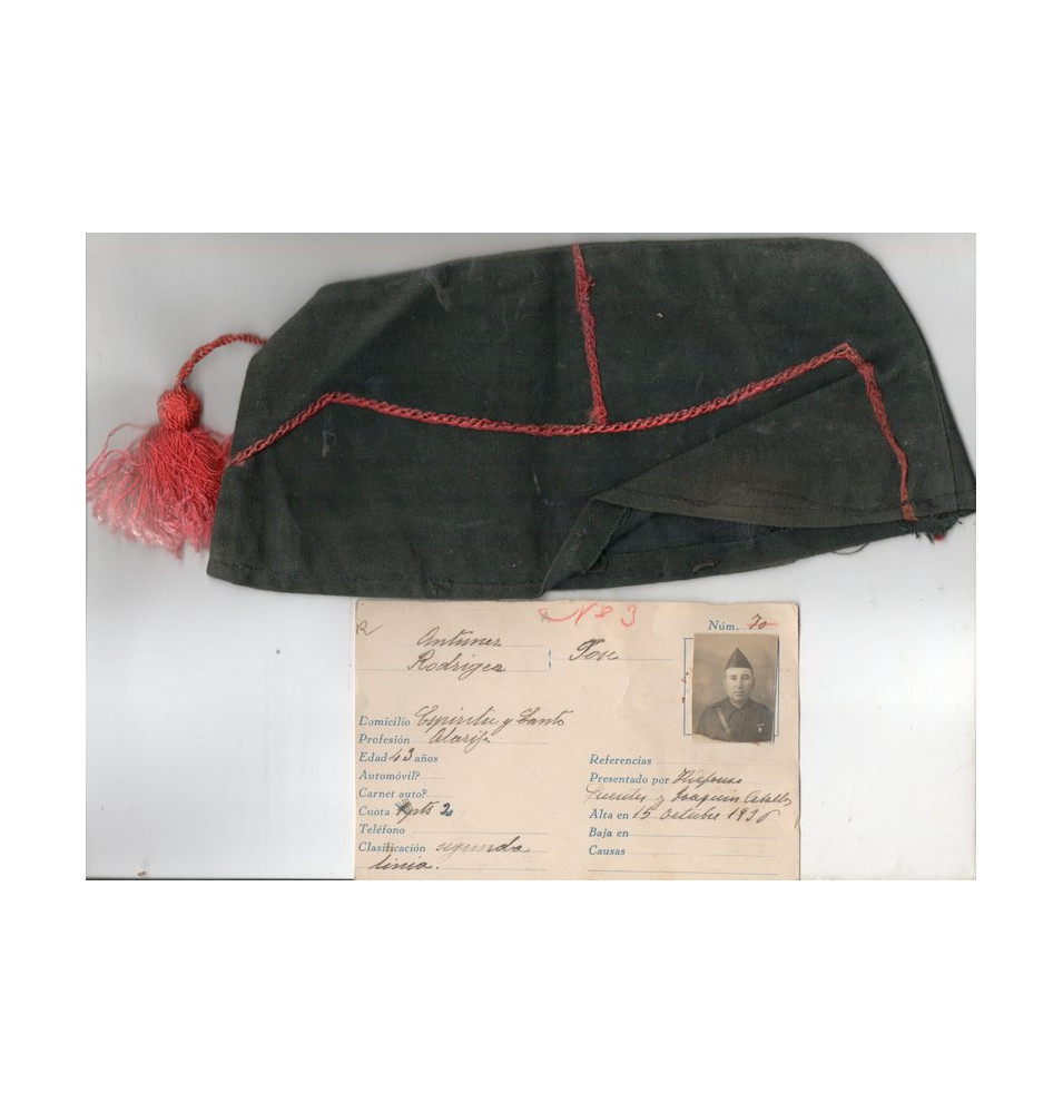 *Spanische Kriegsmütze*