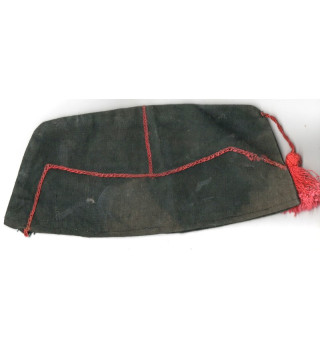 *Spanische Kriegsmütze*