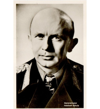 *Generalmajor Adalbert Schultz*