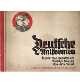 *deutschen Armeeuniformen*