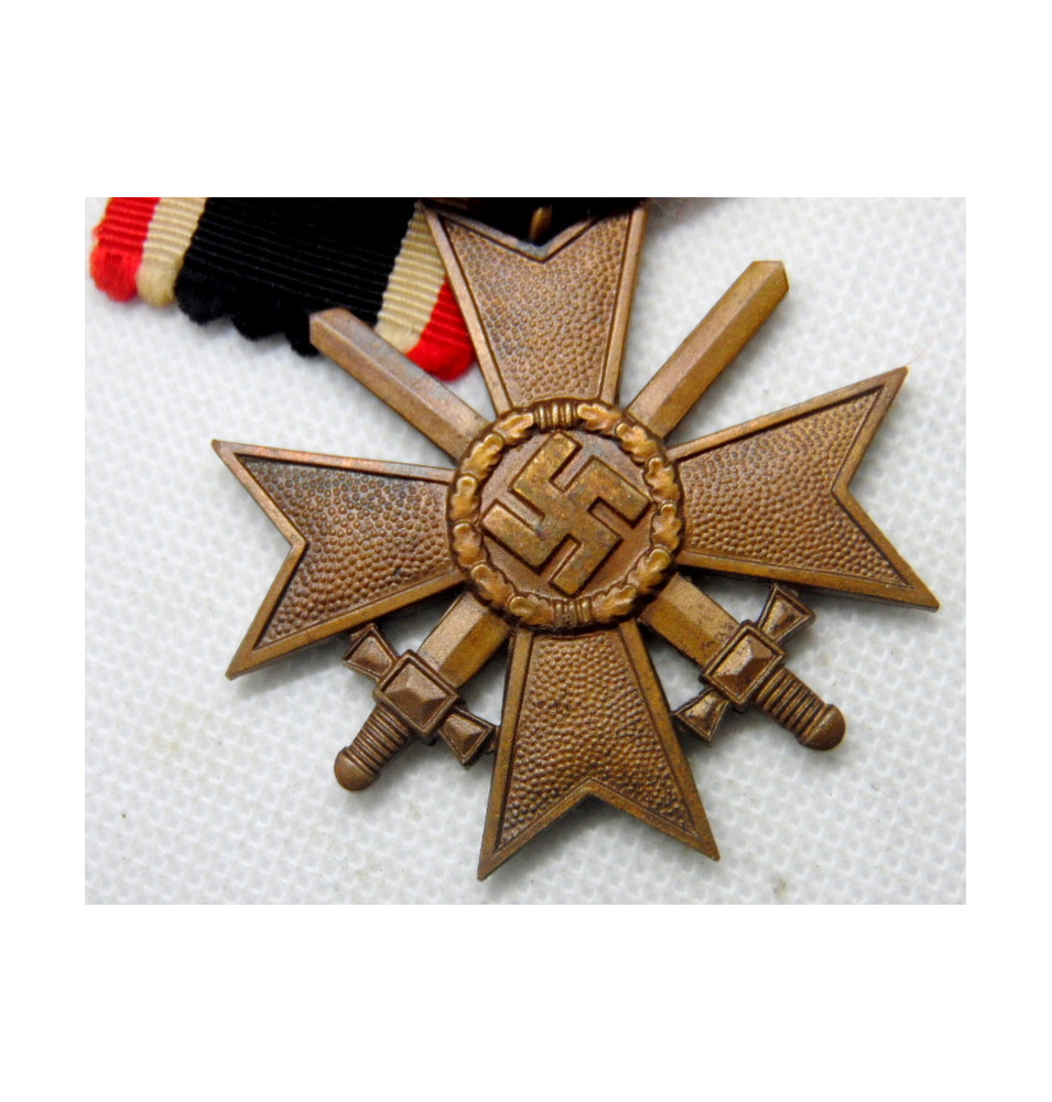 *Kriegsverdienstkreuz mit Schwertern*