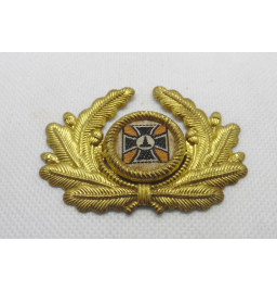 *Abzeichen der Veteranenmütze*