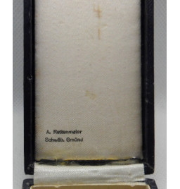 *Schachtel für das Deutsche Mutterkreuz*