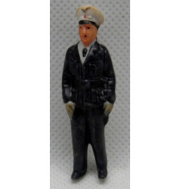 *WHW - Bemalte Porzellanfigur*