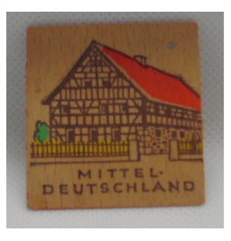 *Plaquette en bois peint .WHW*