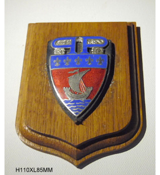 *Ecusson police parisienne*