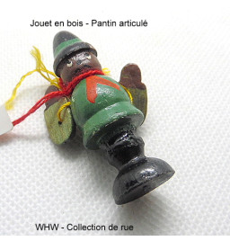 *Jouet bois -Pantin...