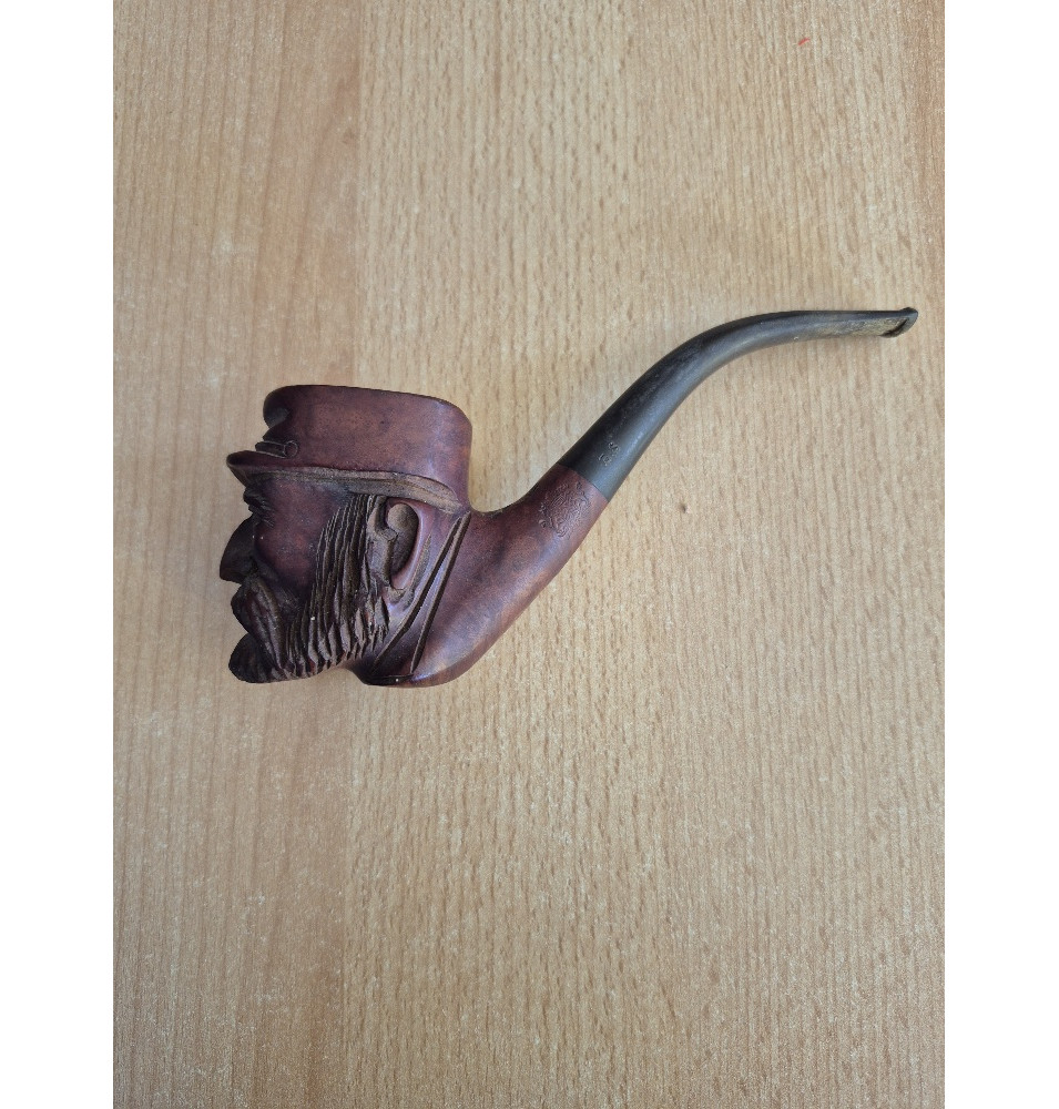 *Pipe tête légionnaire*