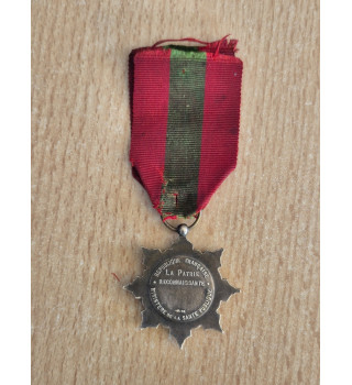 *Bronzemedaille der französischen Familie*