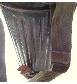 *Boitier masque à gaz*