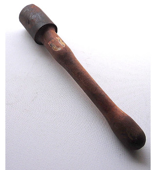 *Grenade à manche d'exercice*