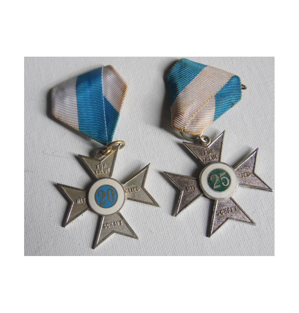 *Médailles de services*