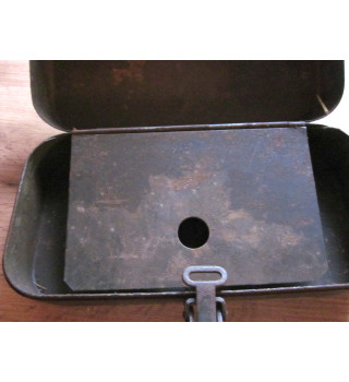 *Caissette métallique*