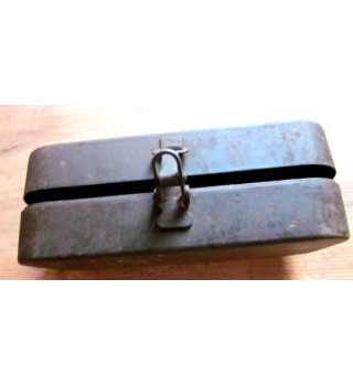 *Caissette métallique*