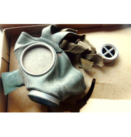 *Masque à gaz enfant  - Luftschutz*