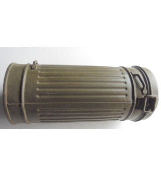 *Boitier masque à gaz*