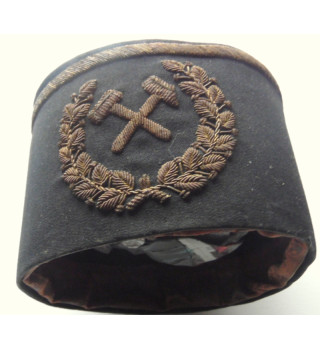 *Coiffe de mineur allemand*