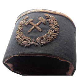 *Coiffe de mineur allemand*